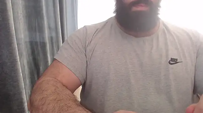 hugemachohandsome online show from 3, 3, 2025