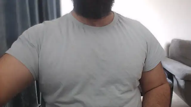 hugemachohandsome online show from 28, 9, 2025