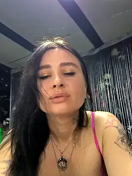 KikiXRed online show from 9, 12, 2024