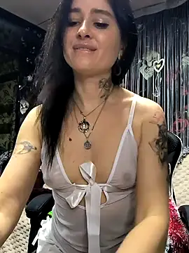 KikiXRed online show from 11, 1, 2025