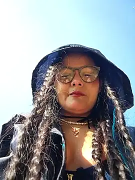 Snapshot of bellapaty chatting on 21, 3, 2026 bellapaty online show from 21, 3, 2026