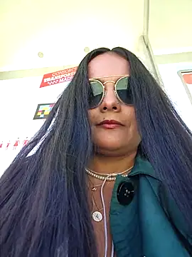 Snapshot of bellapaty chatting on 18, 4, 2026 bellapaty online show from 18, 4, 2026