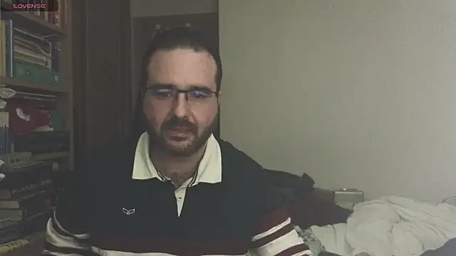 curiosillo83 online show from 15, 3, 2025