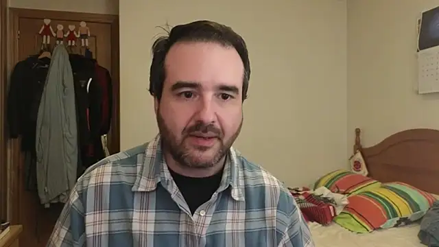 curiosillo83 online show from 24, 3, 2026