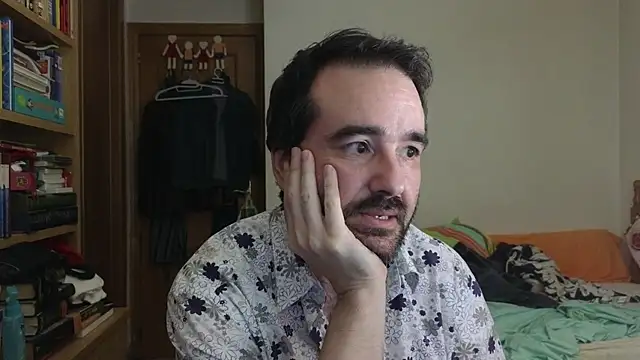 Snapshot of curiosillo83 chatting on 6, 7, 2026 curiosillo83 online show from 6, 7, 2026