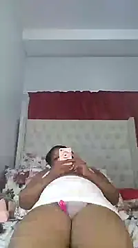 Snapshot of Sexypresh302 chatting on 18, 12, 2024 Sexypresh302 online show from 18, 12, 2024