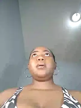 Snapshot of Sexypresh302 chatting on 21, 1, 2025 Sexypresh302 online show from 21, 1, 2025