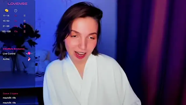 KindHazelHere  online show from 14, 12, 2025