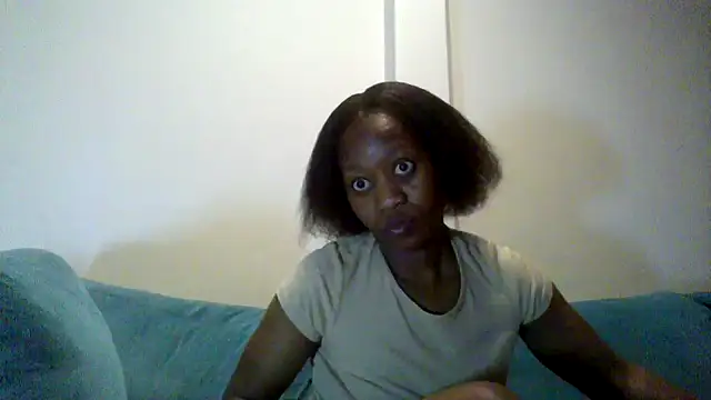 Snapshot of Hardnipples8 chatting on 1, 5, 2026 Hardnipples8 online show from 1, 5, 2026