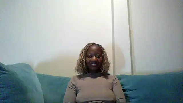 Snapshot of Hardnipples8 chatting on 7, 5, 2026 Hardnipples8 online show from 7, 5, 2026
