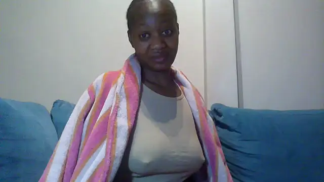 Snapshot of Hardnipples8 chatting on 8, 6, 2026 Hardnipples8 online show from 8, 6, 2026