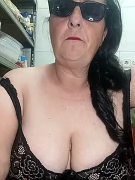 eroticjessitop online show from 23, 2, 2026