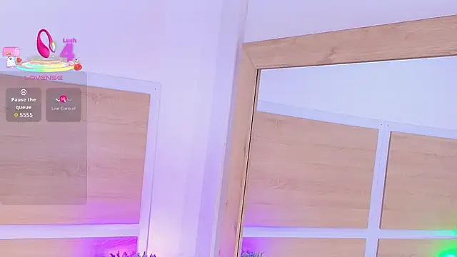  nickypurple  online show from 4, 2, 2026