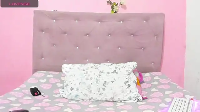 Ania-Ross online show from 9, 3, 2025