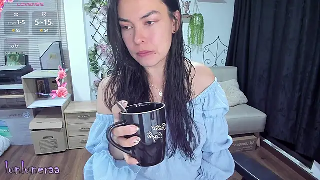Snapshot of Lunlunera chatting on 24, 2, 2025 Lunlunera online show from 24, 2, 2025