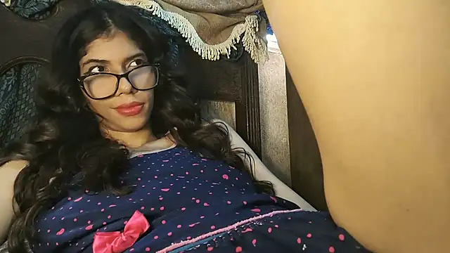 Snapshot of ArtemisChan chatting on 13, 2, 2025 ArtemisChan online show from 13, 2, 2025
