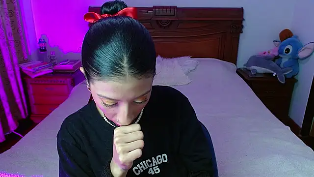  holy 1 online show from 15, 4, 2026