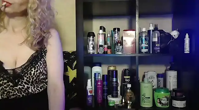 Natasha Nannette online show from 29, 1, 2025