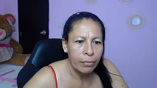 Snapshot of mature_martina chatting on 10, 2, 2025 mature martina online show from 10, 2, 2025