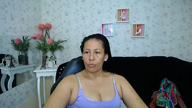 Snapshot of mature_martina chatting on 16, 2, 2025 mature martina online show from 16, 2, 2025