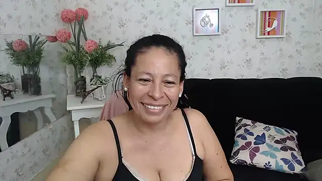 Snapshot of mature_martina chatting on 13, 3, 2025 mature martina online show from 13, 3, 2025