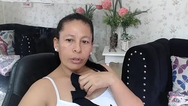 Snapshot of mature_martina chatting on 17, 3, 2025 mature martina online show from 17, 3, 2025