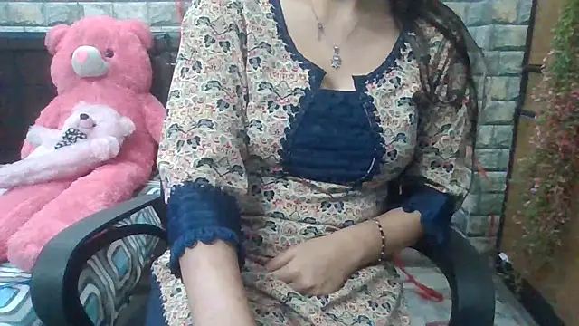 Snapshot of Sexy_iknoor chatting on 15, 3, 2025 Sexy iknoor online show from 15, 3, 2025