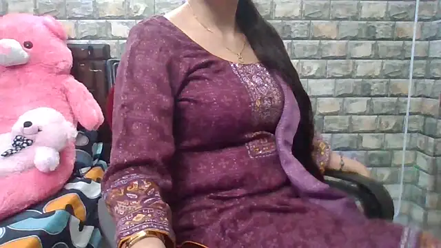 Sexy iknoor online show from 25, 11, 2025