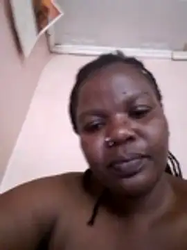 Snapshot of pretty-donna chatting on 10, 1, 2026 pretty-donna online show from 10, 1, 2026