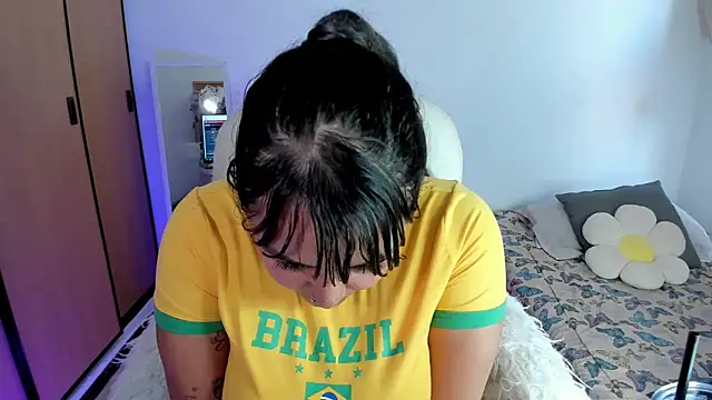 bigbooty-30 online show from 8, 2, 2025