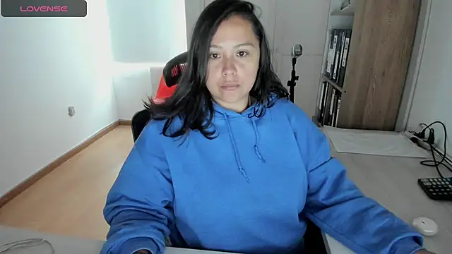 bigbooty-30 online show from 19, 11, 2025