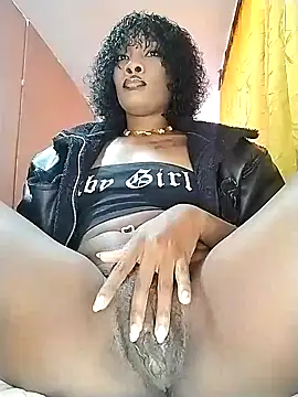 Snapshot of coral1727 chatting on 12, 12, 2024 coral1727 online show from 12, 12, 2024