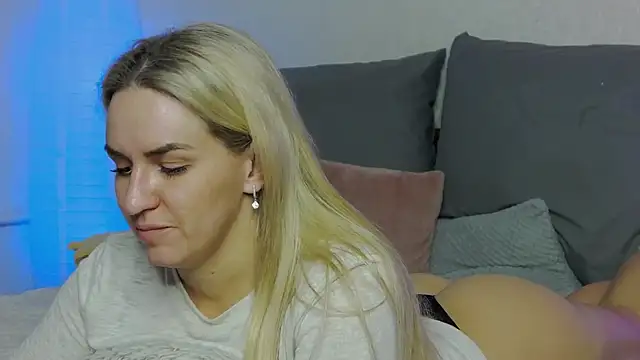 SofiJames online show from 8, 1, 2025