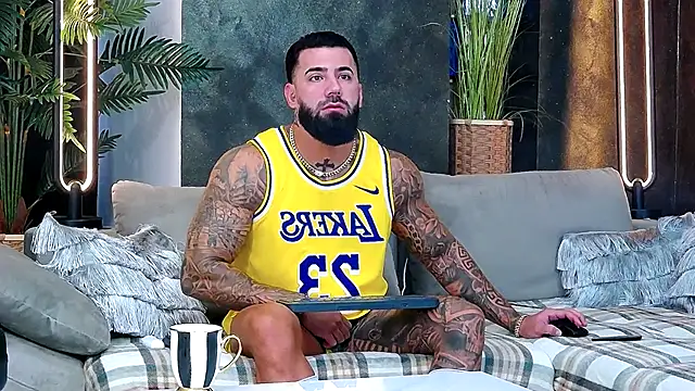 masterkingofmusclee online show from 10, 11, 2025