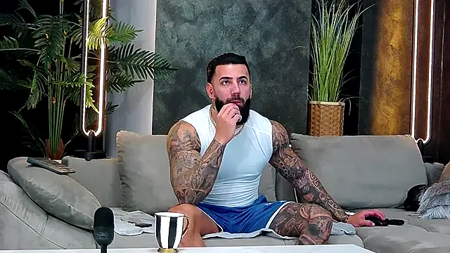 masterkingofmusclee online show from 26, 11, 2025