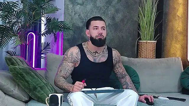 masterkingofmusclee online show from 5, 2, 2026