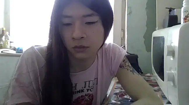 CarlyJoy online show from 14, 3, 2025