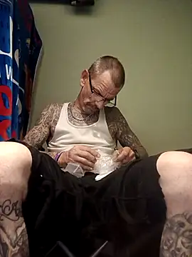 Snapshot of deepstroker42071 chatting on 15, 11, 2025 deepstroker42071 online show from 15, 11, 2025