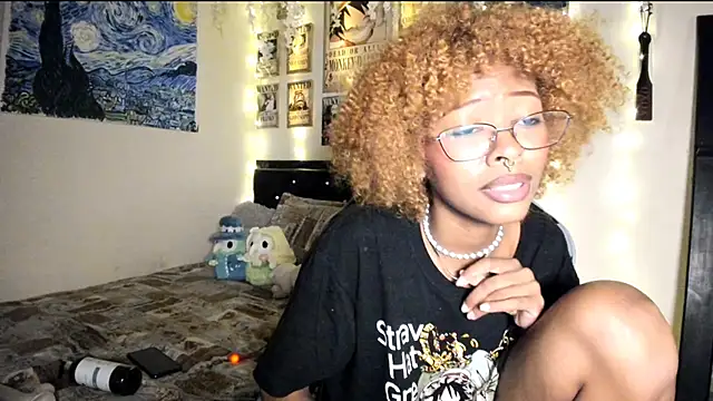 Snapshot of Cristal_Jonas@xh chatting on 6, 2, 2025 Cristal Jonasxh online show from 6, 2, 2025