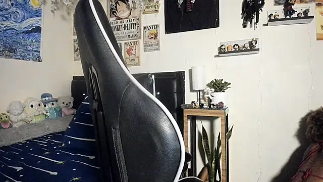 Snapshot of Cristal_Jonas@xh chatting on 19, 10, 2025 Cristal Jonasxh online show from 19, 10, 2025
