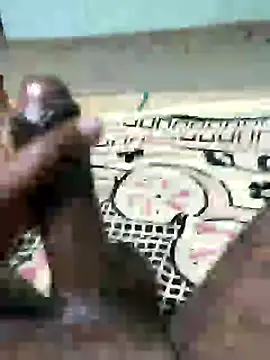 SILENT FUCKER 01 online show from 27, 12, 2024