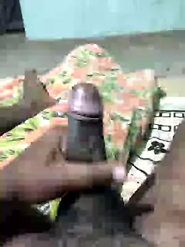 SILENT FUCKER 01 online show from 19, 1, 2025