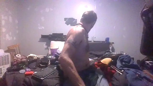 Snapshot of Bi_curious86 chatting on 2, 5, 2026 Bi curious86 online show from 2, 5, 2026