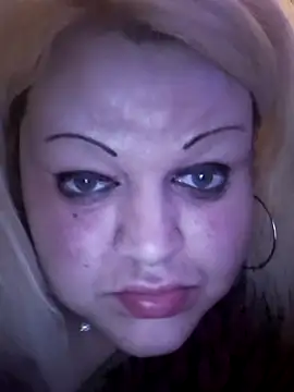 ducicsajsziii online show from 30, 1, 2025