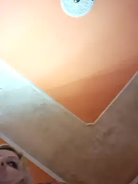 ducicsajsziii online show from 10, 11, 2025