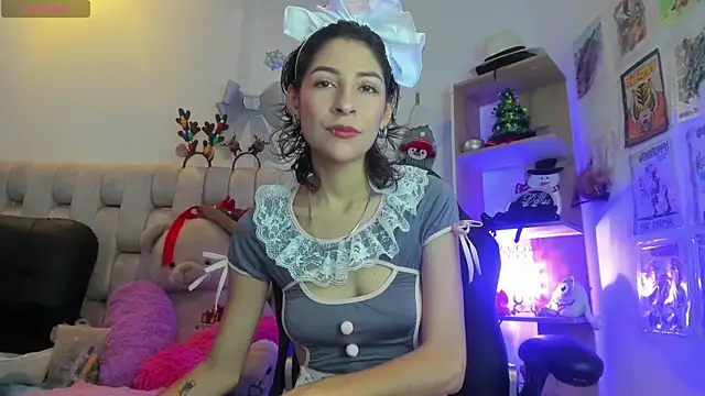 Snapshot of Gorgeous_Team chatting on 11, 12, 2024 Gorgeous Team online show from 11, 12, 2024