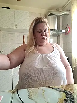 AriannaMilf online show from 15, 11, 2025