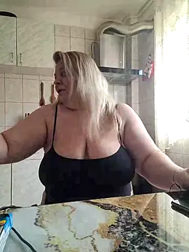 AriannaMilf online show from 1, 4, 2026