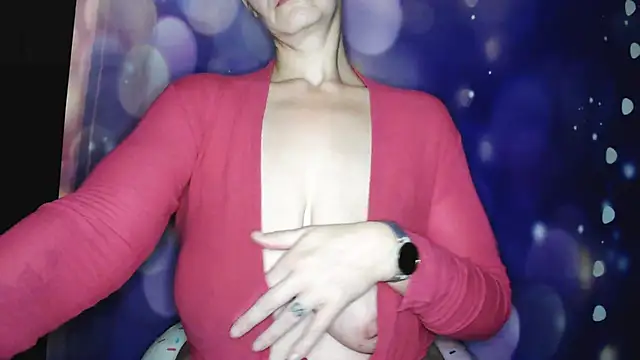 Carlysmiles online show from 25, 10, 2025