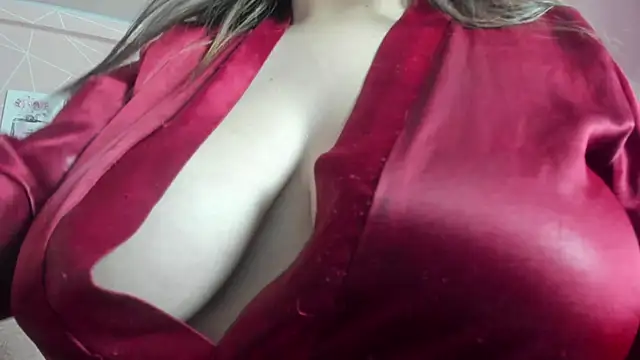 dolly zoe online show from 22, 9, 2025